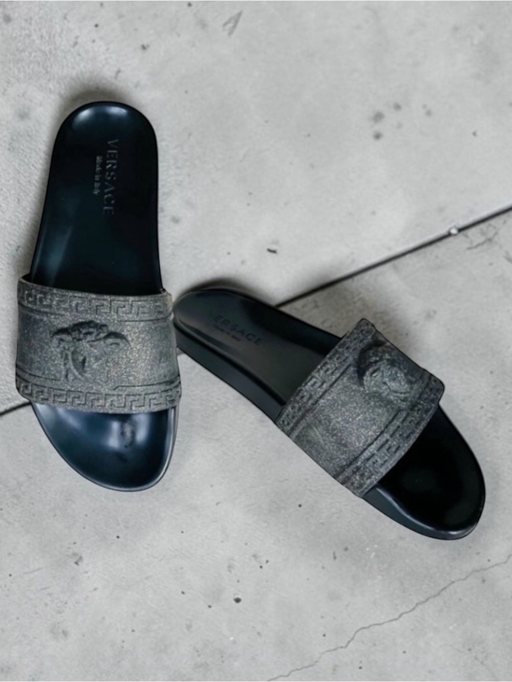 VERSACE Palazzo Mens Pool Slippers Medusa Geek Key Size 44